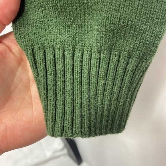 IZOD Green Knit Button Up Heavy Sweater - Picture 4 of 7